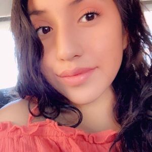 Meet your Posher, Angelica